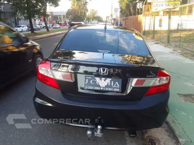 CIVIC - 1.8 EXS 16V 4P AUTOMÁTICO