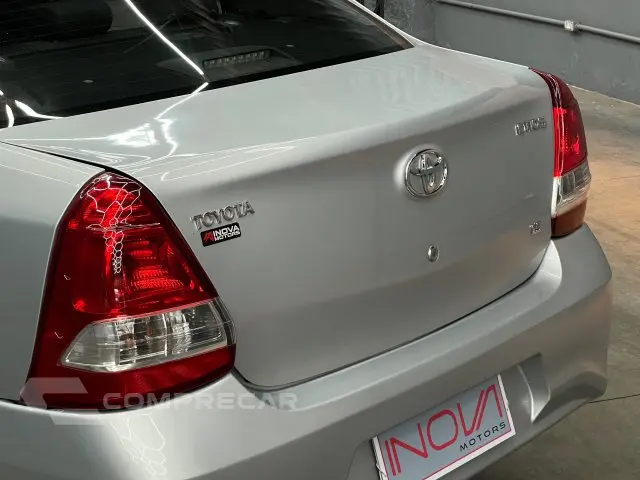 ETIOS SEDAN - 1.5 X SEDAN 16V 4P MANUAL