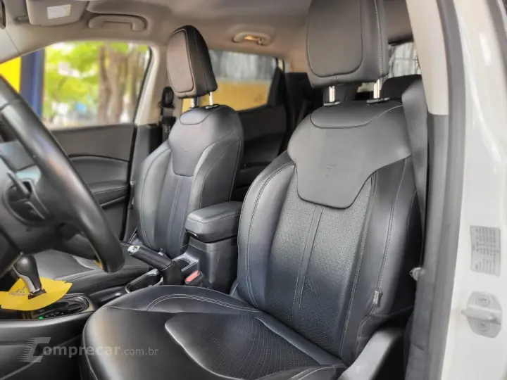 Toro Volcano 1.3 T270 4x2 Flex Aut.