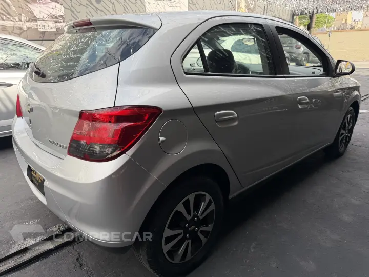 ONIX 1.4 MPFI LTZ 8V FLEX 4P MANUAL
