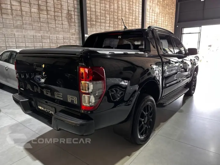 RANGER 2.2 BLACK 4X2 CD 16V DIESEL 4P AUTOMÁTICO