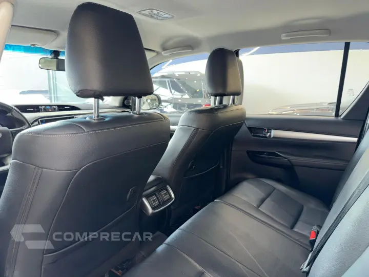 HILUX 2.8 D-4d Turbo CD SRX 4X4