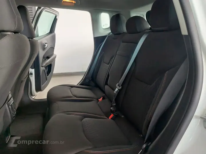 COMPASS 2.0 16V Sport