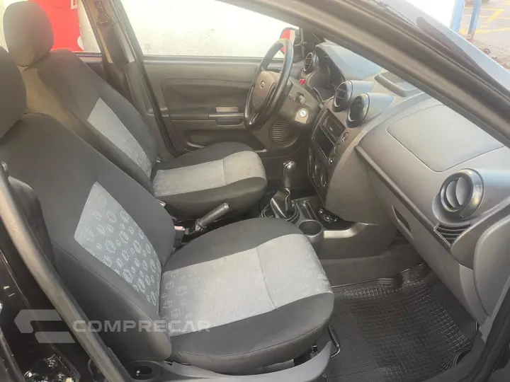 FIESTA 1.0 MPI Hatch 8V