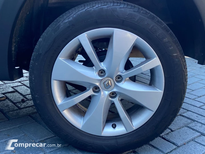 SANDERO 1.6 Stepway 8V