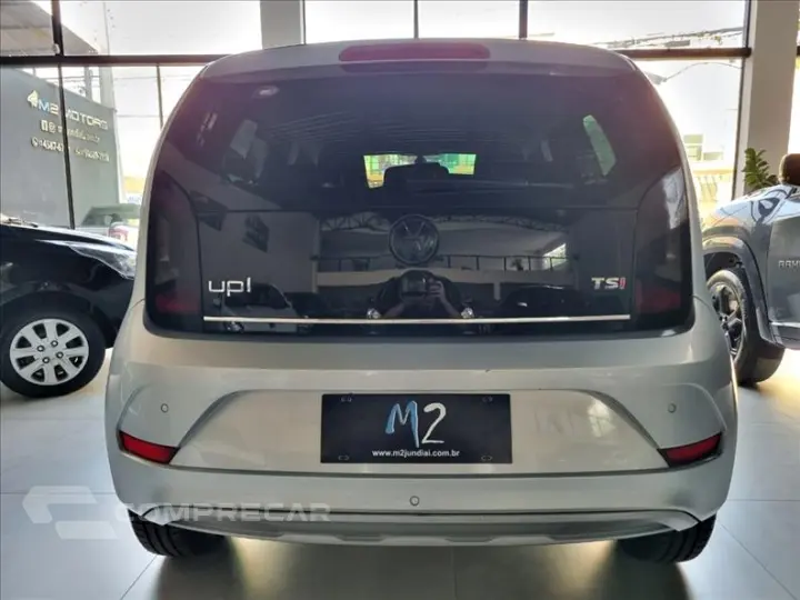 UP 1.0 TSI High UP 12V