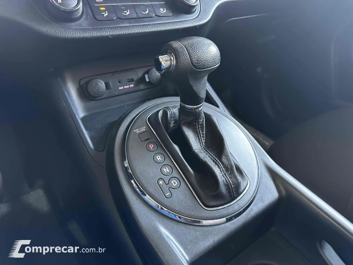 SPORTAGE 2.0 LX 4X2 16V GASOLINA 4P AUTOMÁTICO
