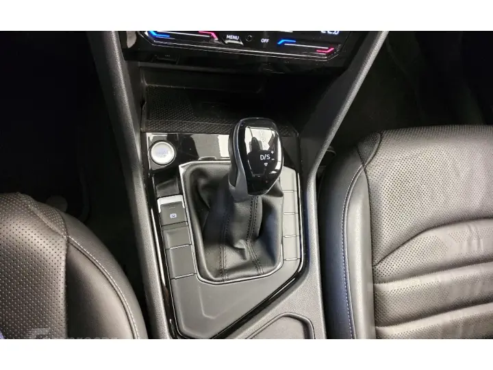 TAOS 1.4 250 TSI TOTAL FLEX HIGHLINE AUTOMÁTICO