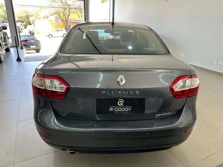 FLUENCE Sed. Dynamique 2.0 16V FLEX Aut.