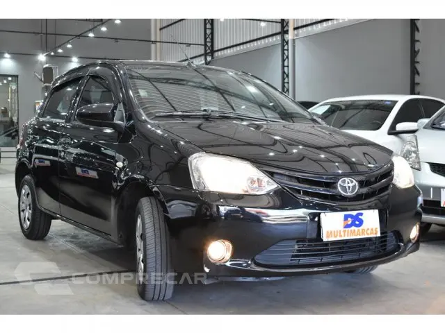 ETIOS HATCH - 1.3 X 16V 4P MANUAL