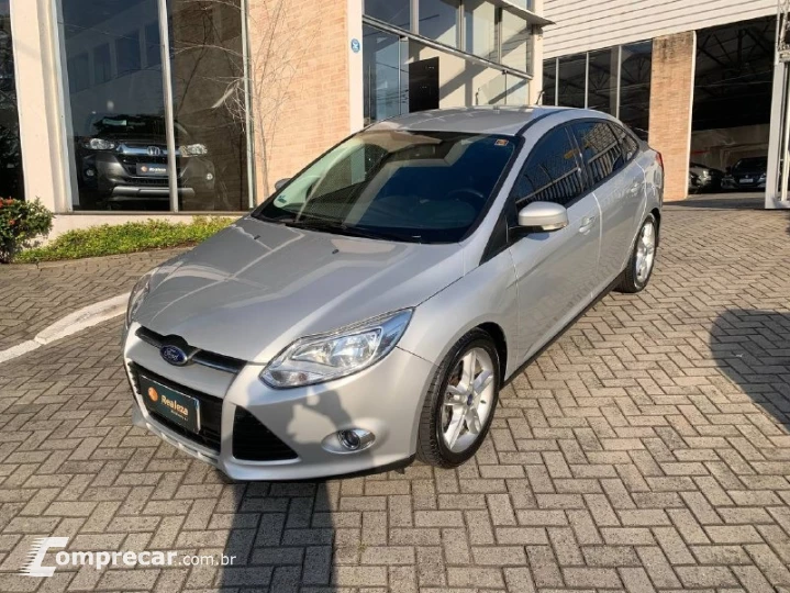 Focus 2.0 16V SE Plus Flex 5p Aut.