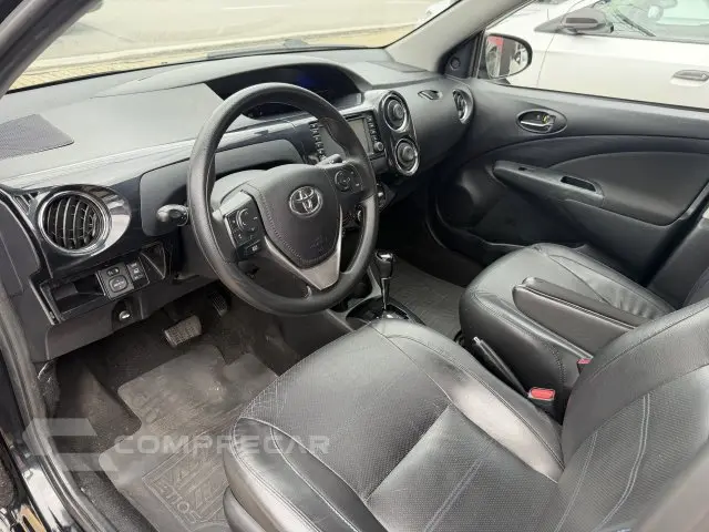 ETIOS SEDAN - 1.5 PLATINUM SEDAN 16V 4P AUTOMÁTICO