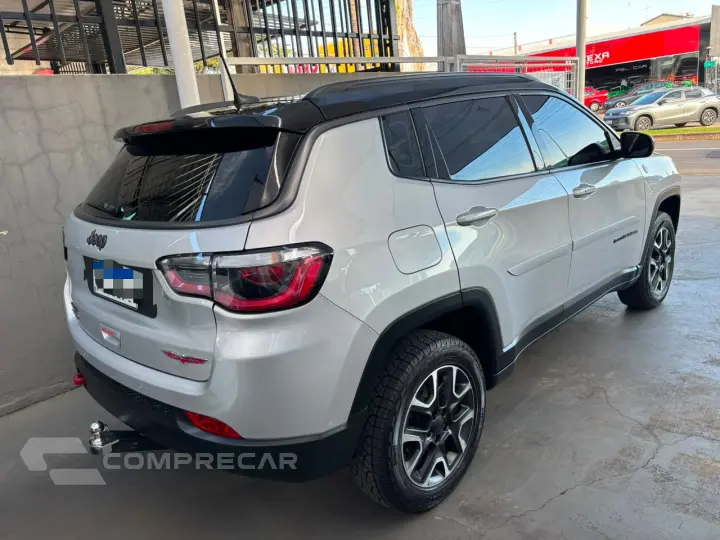 COMPASS 2.0 16V Trailhawk 4X4