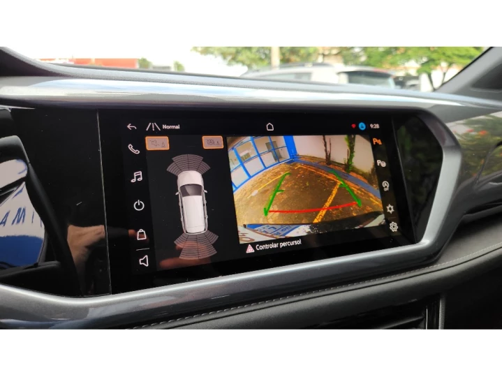 TAOS 1.4 250 TSI TOTAL FLEX HIGHLINE AUTOMÁTICO