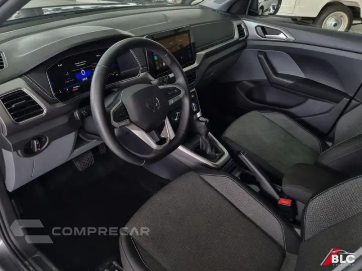 T CROSS TSI