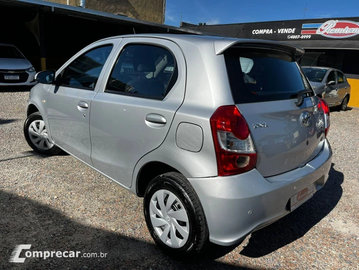 Etios 1.3 X 16V Flex 4P Manual