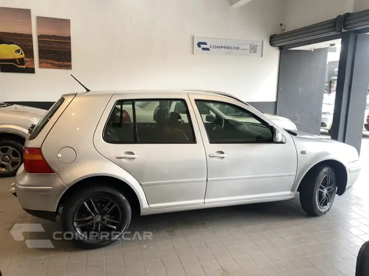 GOLF 2.0 MI 8V