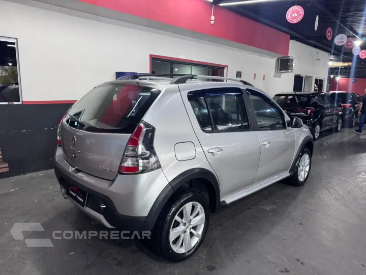 Sandero Stepway 1.6 Automático