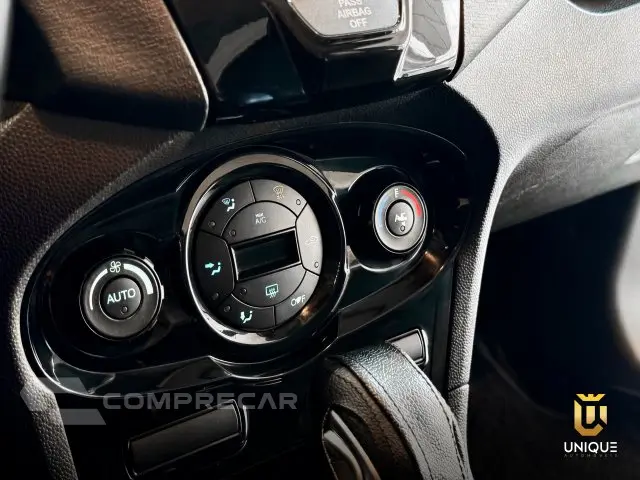 FIESTA SEDAN - 1.6 TITANIUM SEDAN 16V 4P AUTO
