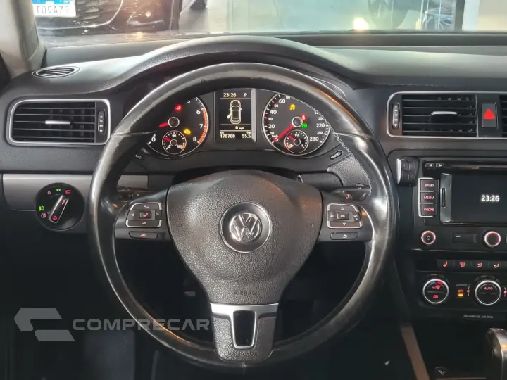JETTA Highline 2.0 TSI 16V 4p Tiptronic