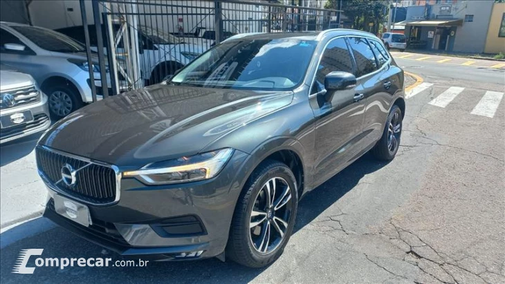 XC60 2.0 T5 Momentum AWD Geartronic