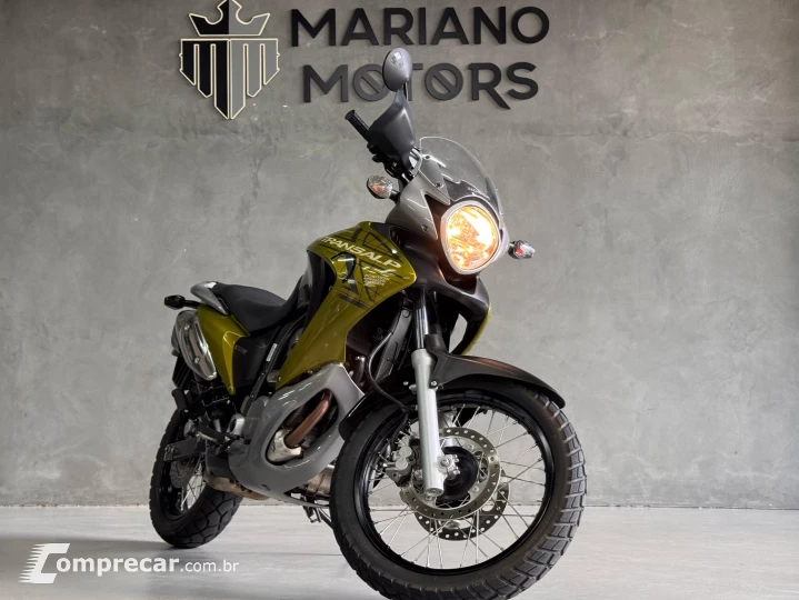 XL 700V TRANSALP