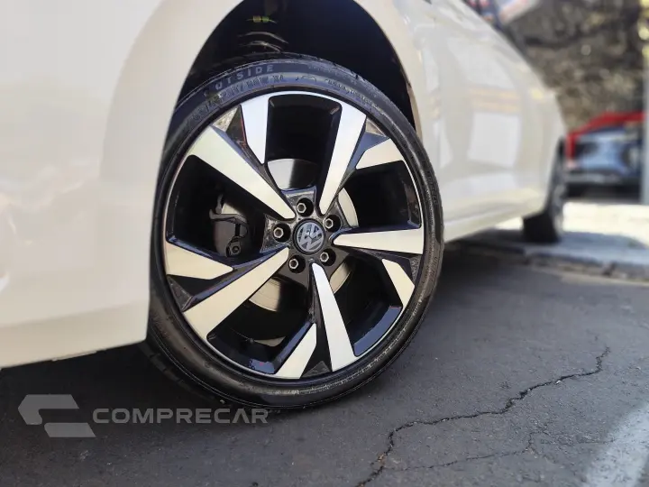 VIRTUS 1.0 200 TSI COMFORTLINE AUTOMÁTICO