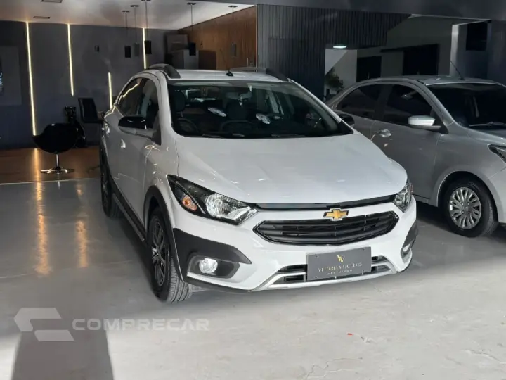 ONIX 1.4 MPFI ACTIV 8V FLEX 4P AUTOMATICO