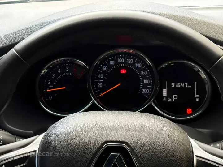 LOGAN 1.6 16V SCE Iconic