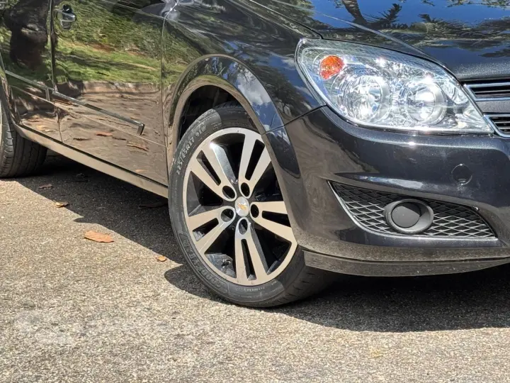 VECTRA 2.0 MPFI GT Hatch 8V