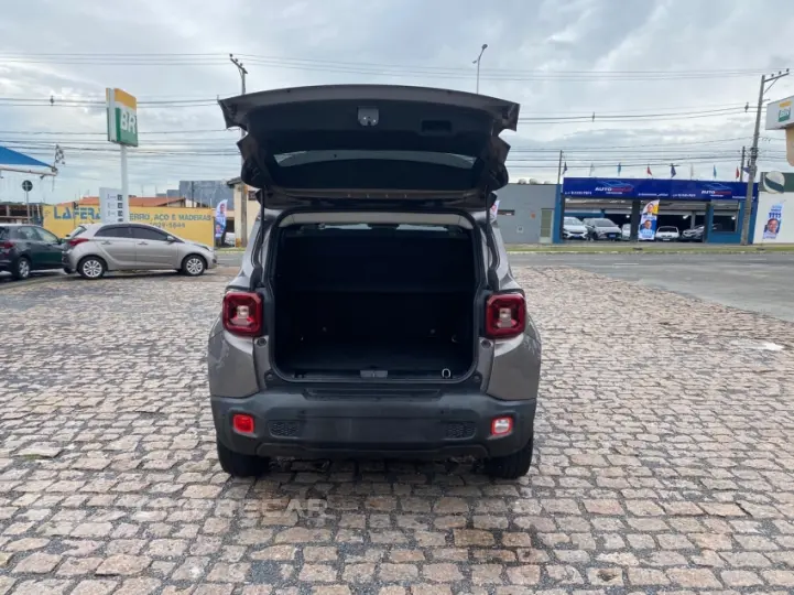 RENEGADE 1.8 16V Longitude