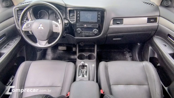 OUTLANDER 2.0 16V 160cv Aut.