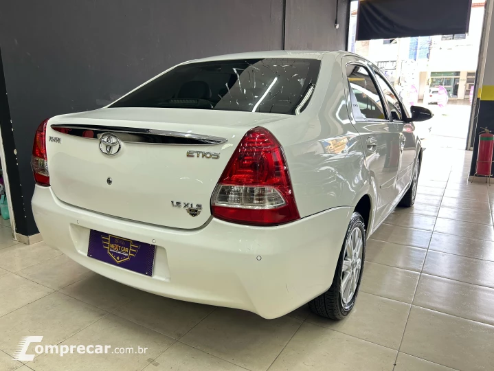 ETIOS 1.5 XLS Sedan 16V