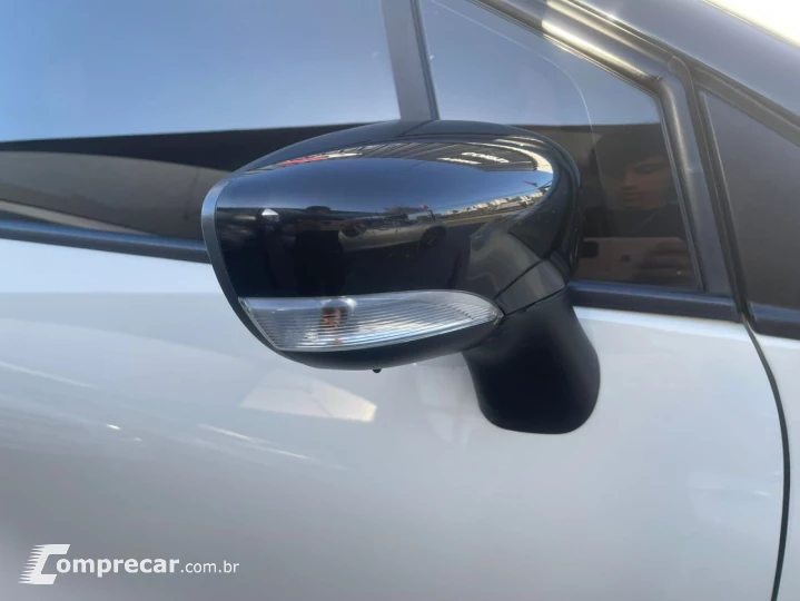 Captur 2.0 16V 4P FLEX INTENSE AUTOMÁTICO
