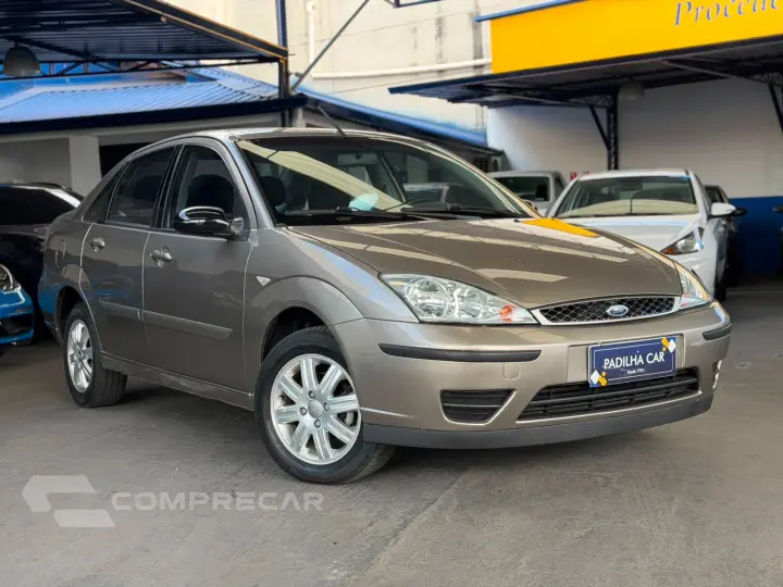 Focus Sedan 1.6/1.6 Flex 8V/16V 4p Mec.