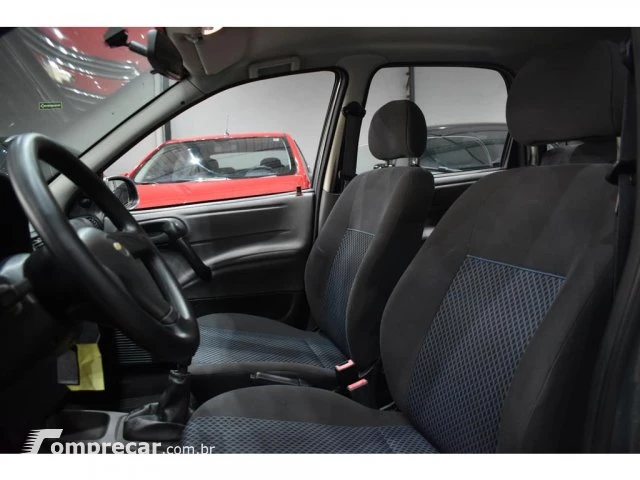 CLASSIC - 1.0 MPFI LS 8V 4P MANUAL