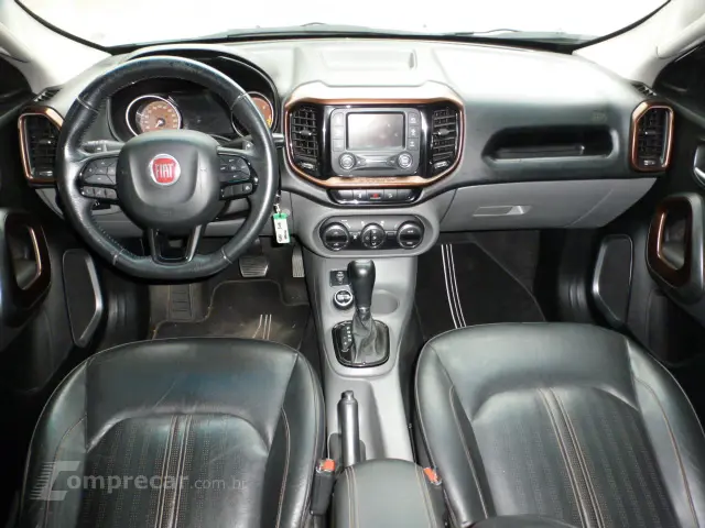 TORO 2.0 16V Turbo Volcano 4X4