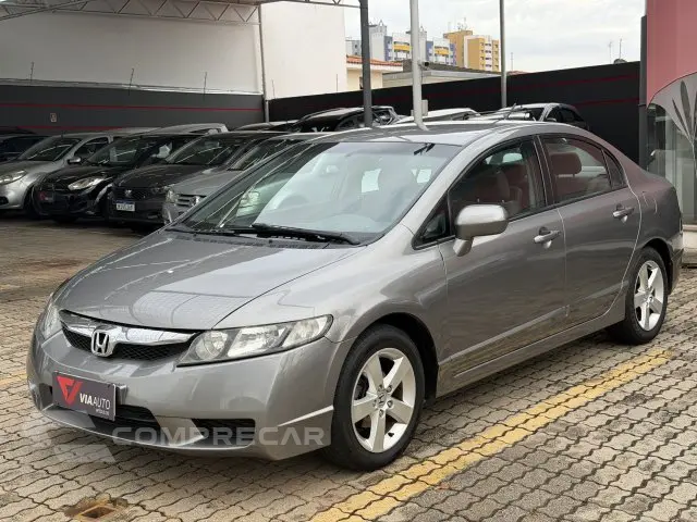 CIVIC - 1.8 LXS 16V 4P AUTOMÁTICO