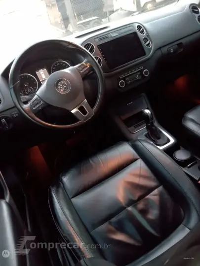 Tiguan 2.0 16V 4P TSI 4WD TURBO AUTOMÁTICO
