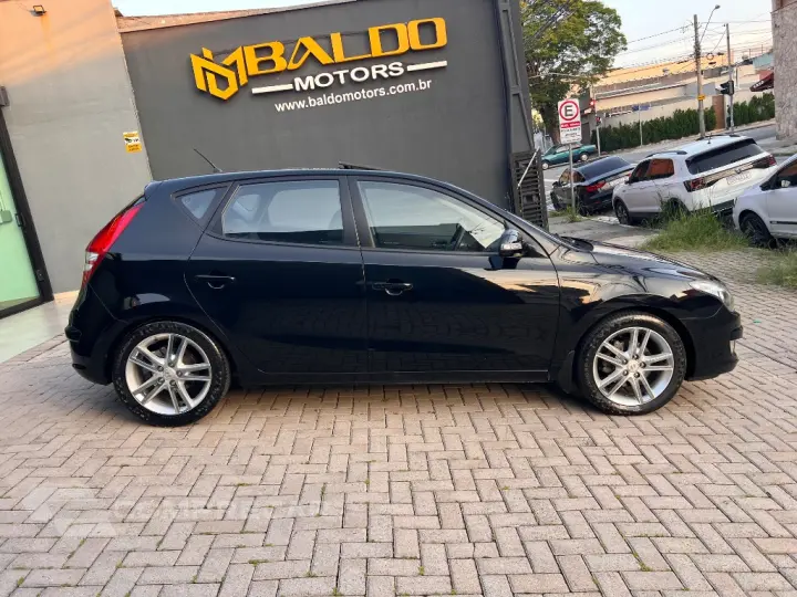 i30 2.0 16V 145cv 5p Aut.
