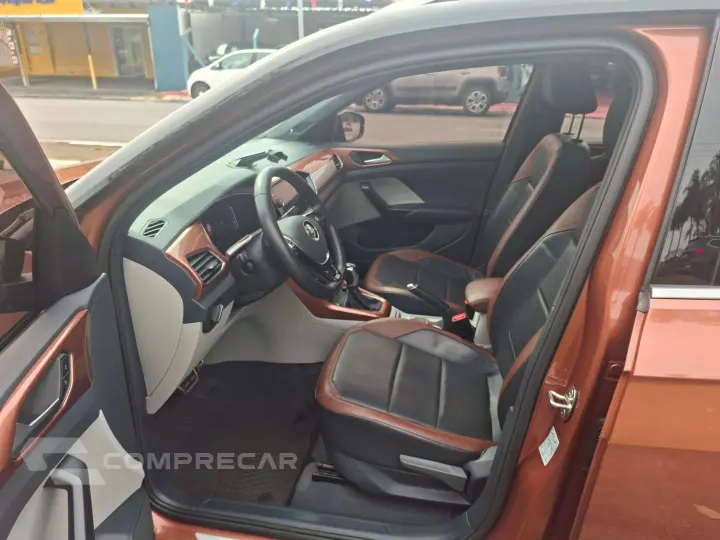 T-Cross 1.4 250 Tsi Total Flex Highline Automático