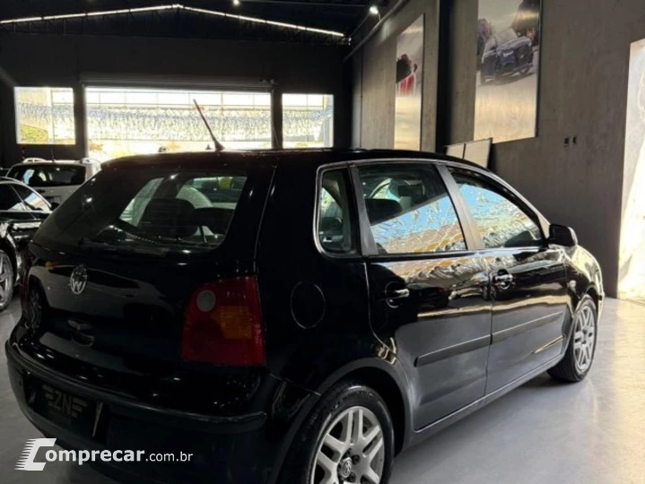 POLO 1.6 MI 8V GASOLINA 4P MANUAL