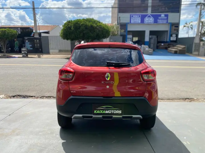 KWID 1.0 12V SCE Outsider