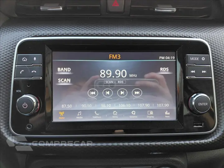 KICKS PLAY 1.6 16V FLEXSTART SENSE XTRONIC