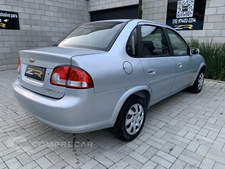 CLASSIC 1.0 MPFI LS 8V FLEX 4P MANUAL