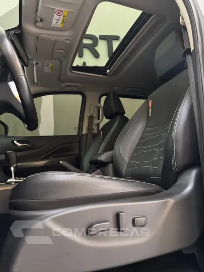 Frontier 2.3 16V PRO4X CABINE DUPLA 4X4 BI-TURBO DIESEL AUTO