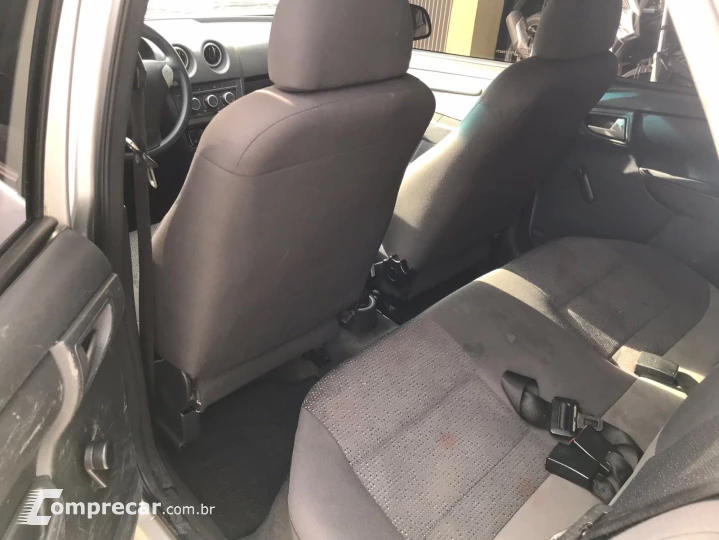CELTA 1.0 MPFI LT 8V