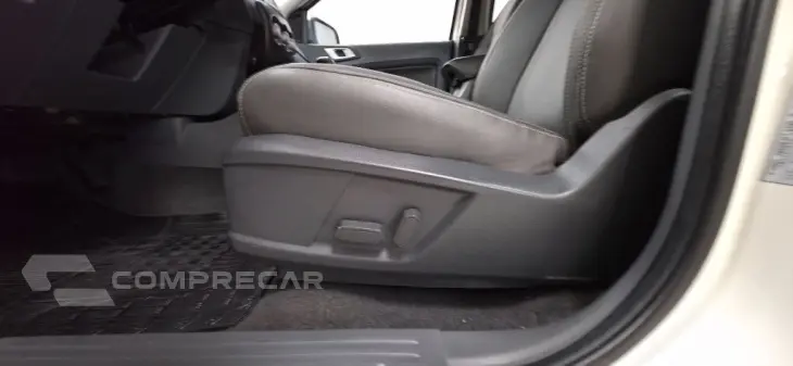 Ranger Limited 3.2 4x4 CD Diesel Aut.