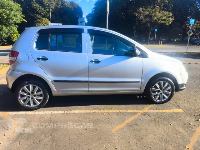 FOX - 1.6 MI PLUS 8V 4P MANUAL