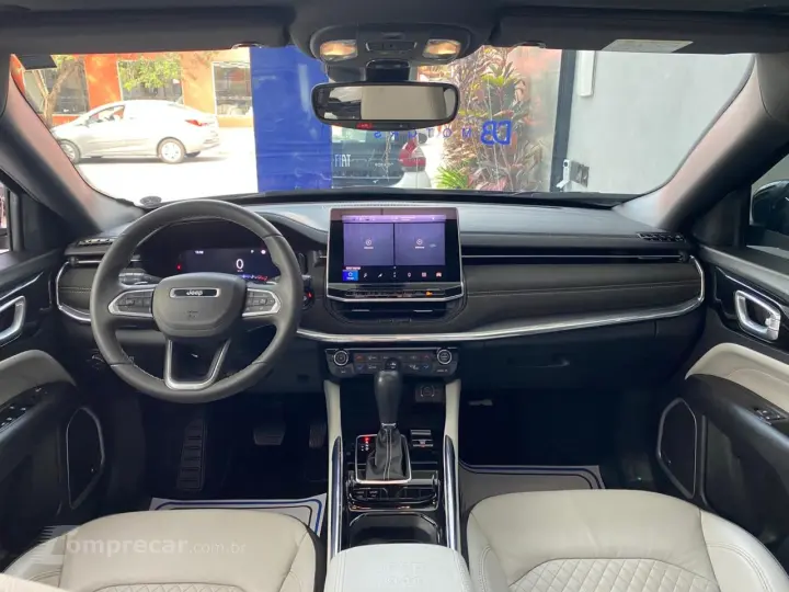 Commander Overland T270 1.3 TB Flex Aut.